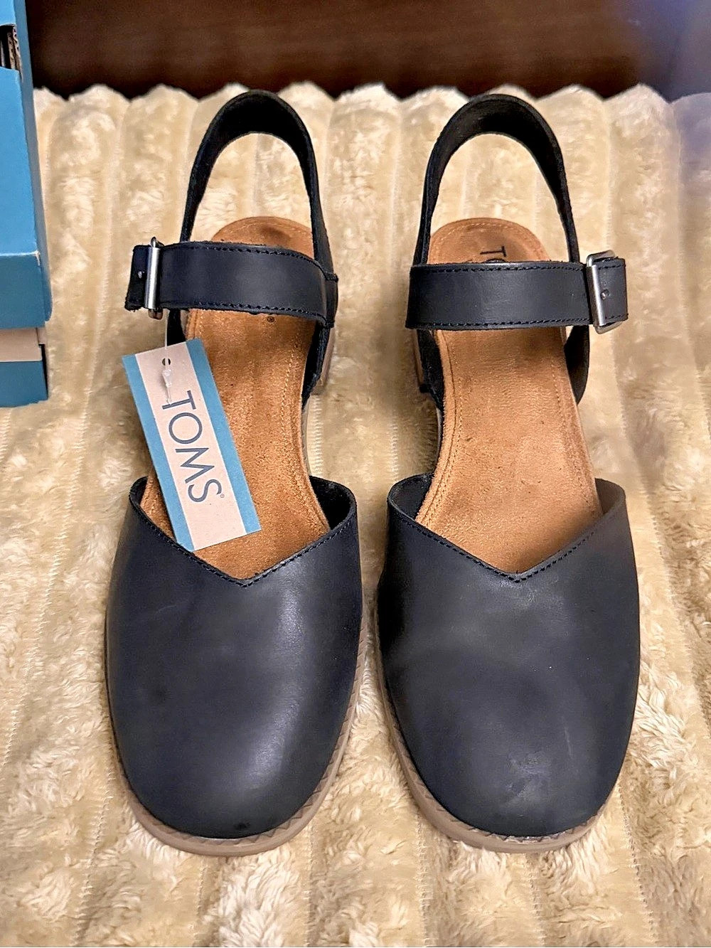 TOMS Jaclyn Leather Block Heel Shoes Black US 8 NWT